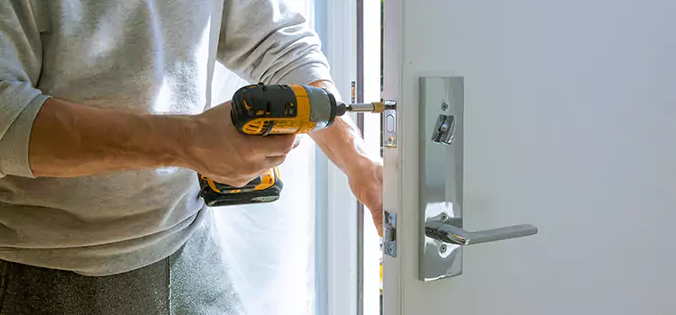 Door Knob Lock Repair Waltham