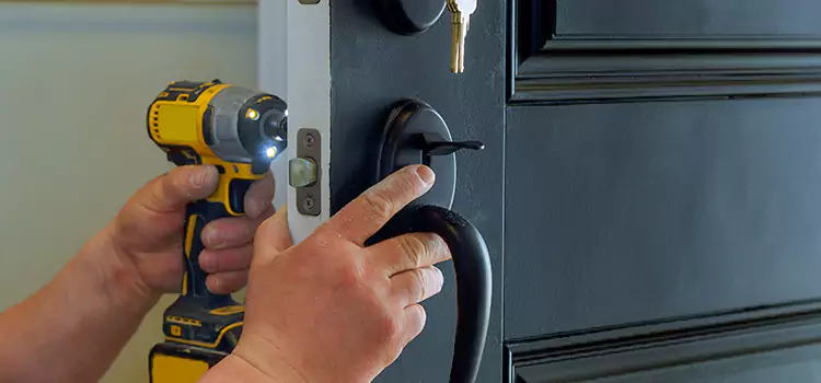 Locksmith Emergency Service Waltham