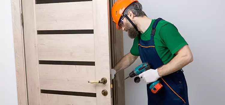 Replace Internal Door Handle with Lock Waltham
