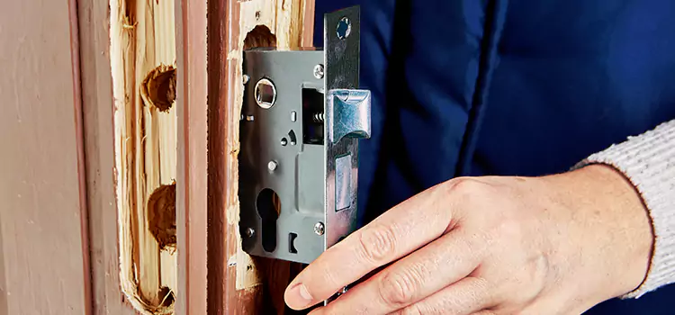 Garage Door Lock Replacement Waltham